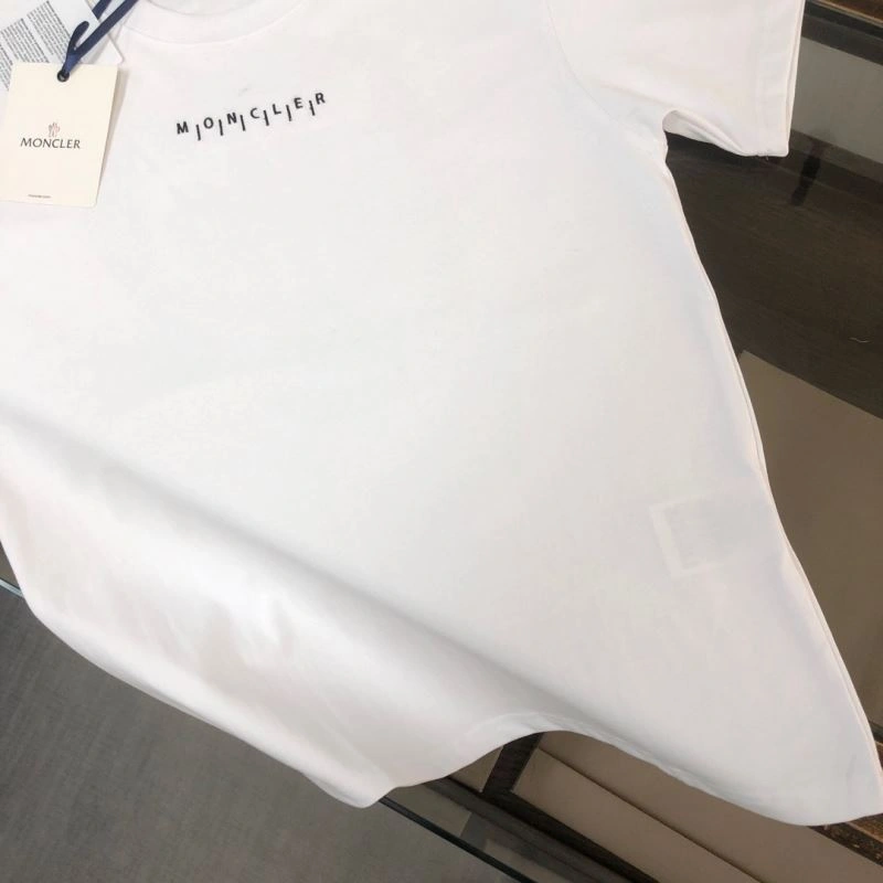 Flexible Moncler T-Shirts 142902