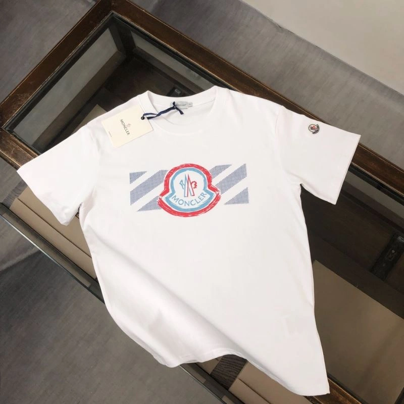 Moncler T-Shirts Sporty 142901