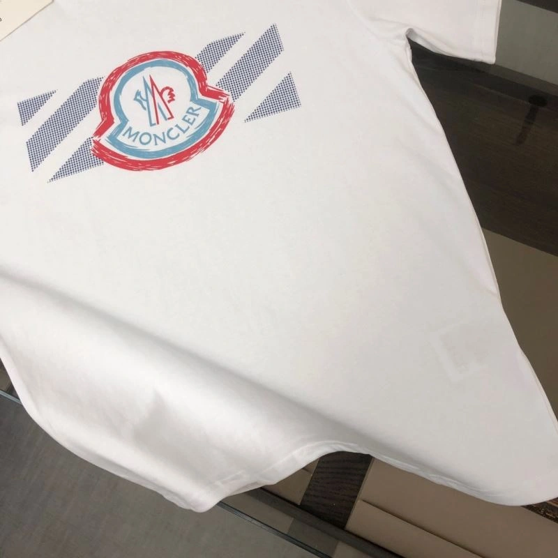 Moncler T-Shirts Sporty 142901