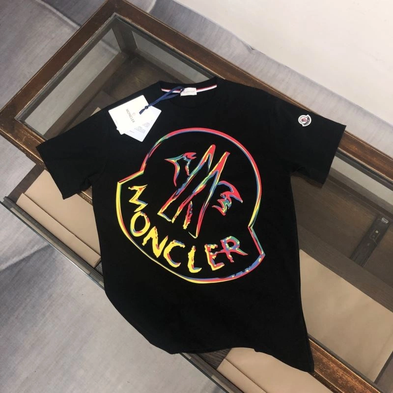 Moncler T-Shirts Effortless 142915