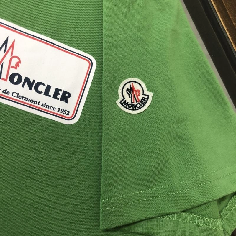 Seasonal Moncler T-Shirts 142899