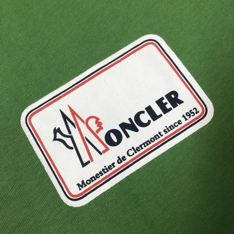 Seasonal Moncler T-Shirts 142899