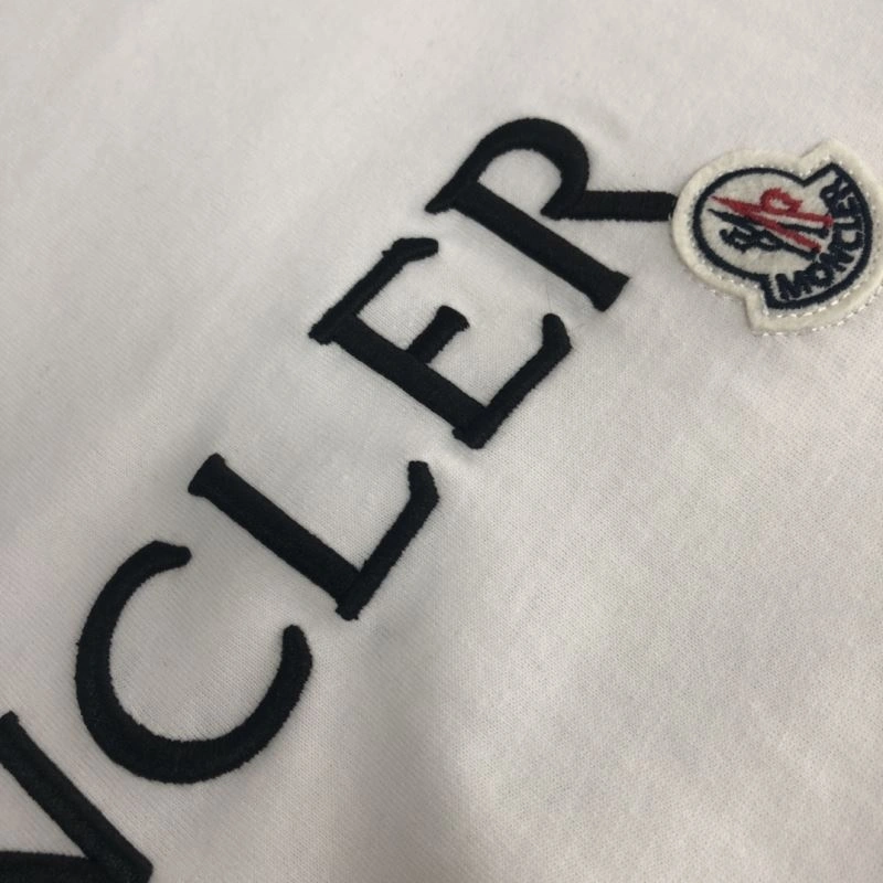 Moncler T-Shirts Compact 142894