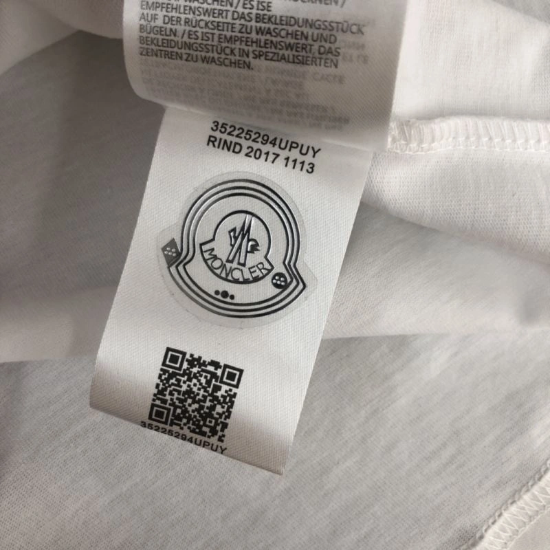 Moncler T-Shirts Compact 142894