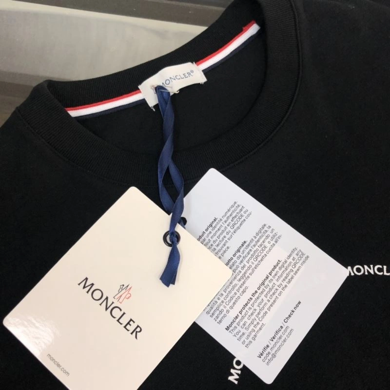 Durable Moncler T-Shirts 142895