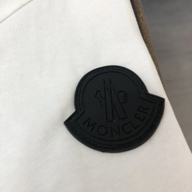 Bright Moncler T-Shirts 142893