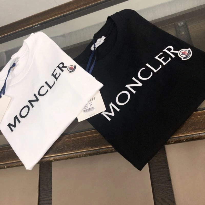 Stylish Moncler T-Shirts 142889