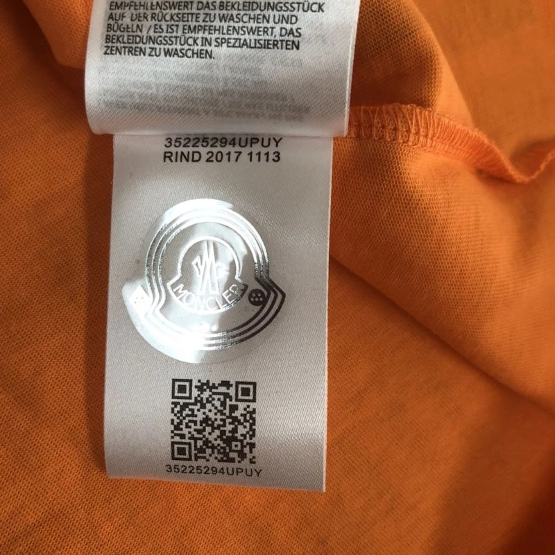 Moncler T-Shirts Comfortable 142876