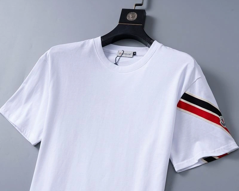 RelaxedFit Moncler T-Shirts 143769