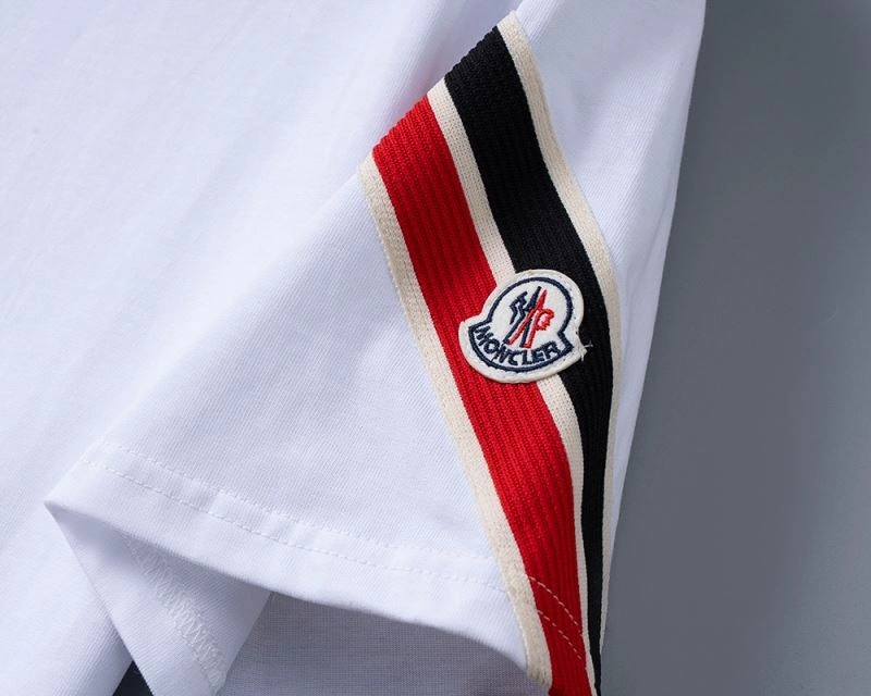 RelaxedFit Moncler T-Shirts 143769