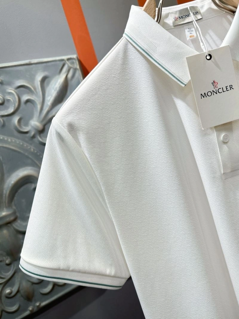 Minimalist Moncler T-Shirts 142335