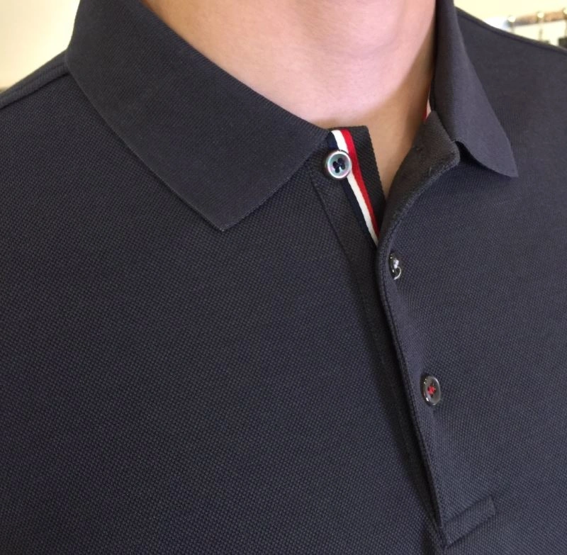 Moncler T-Shirts Neat 142320