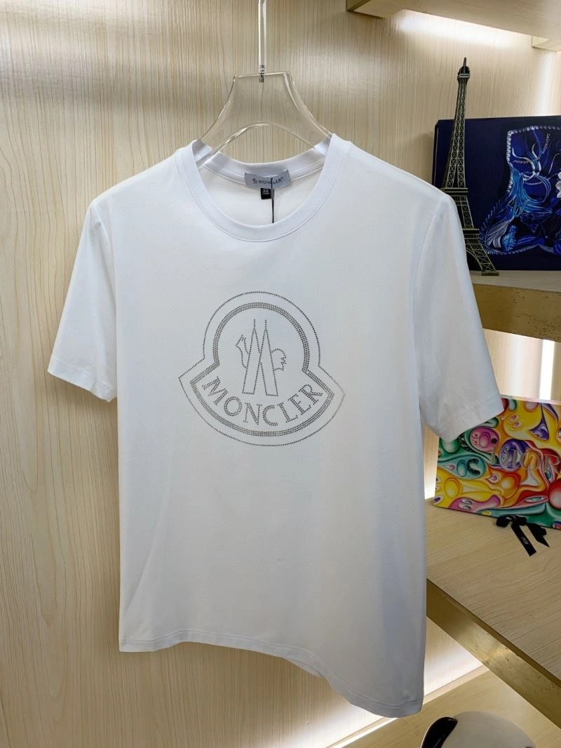 Moncler T-Shirts Vibrant 142316