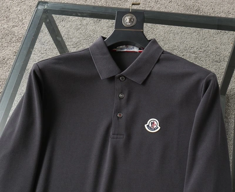 Sustainable Moncler T-Shirts 142312