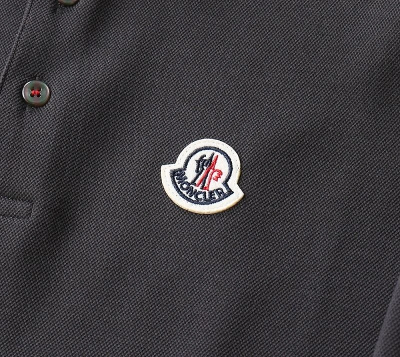 Sustainable Moncler T-Shirts 142312