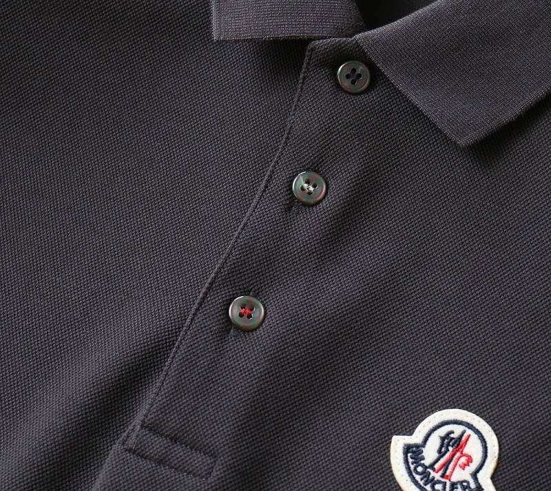 Sustainable Moncler T-Shirts 142312