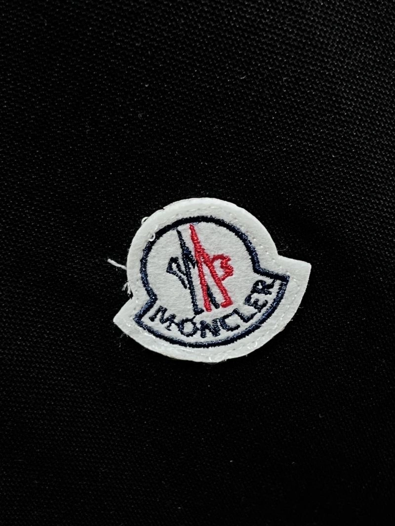 Moncler T-Shirts BestValue 142313