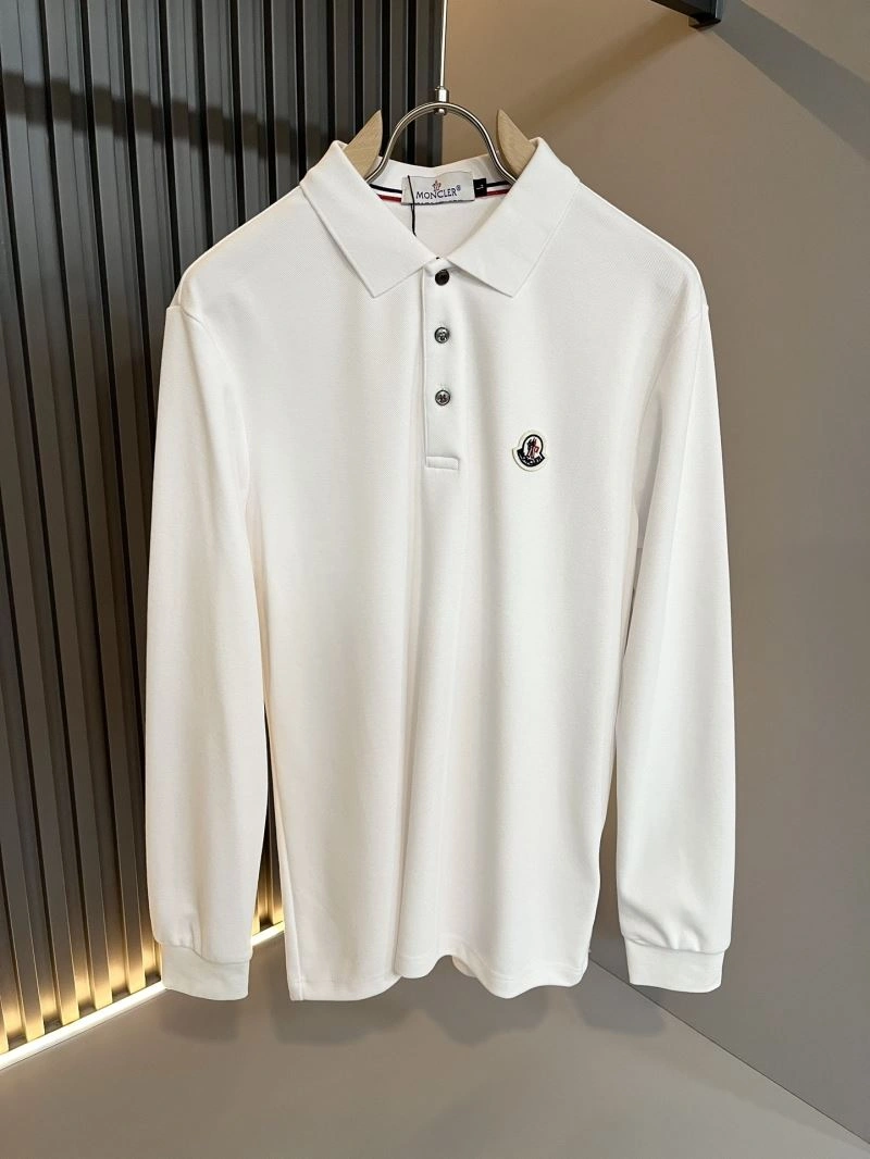 Moncler T-Shirts Soft 142295