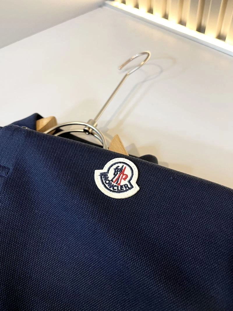 Moncler T-Shirts Durable 142291