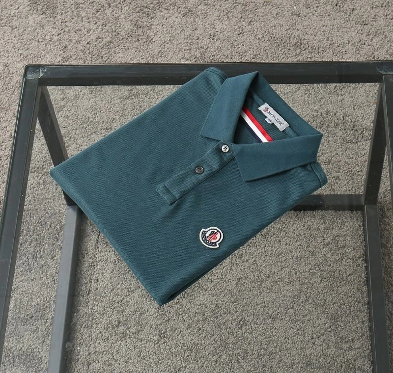 Fashionable Moncler T-Shirts 142301