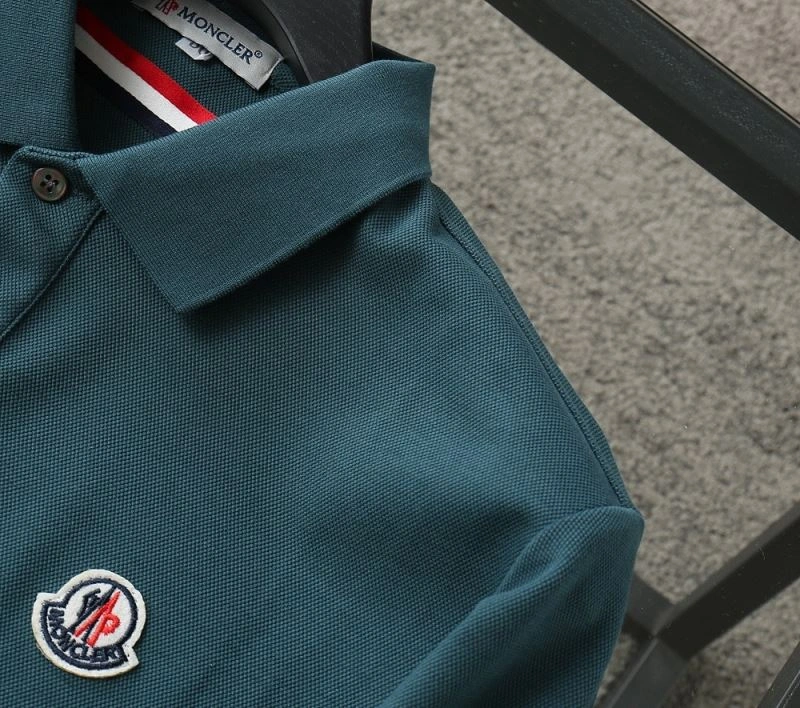 Fashionable Moncler T-Shirts 142301