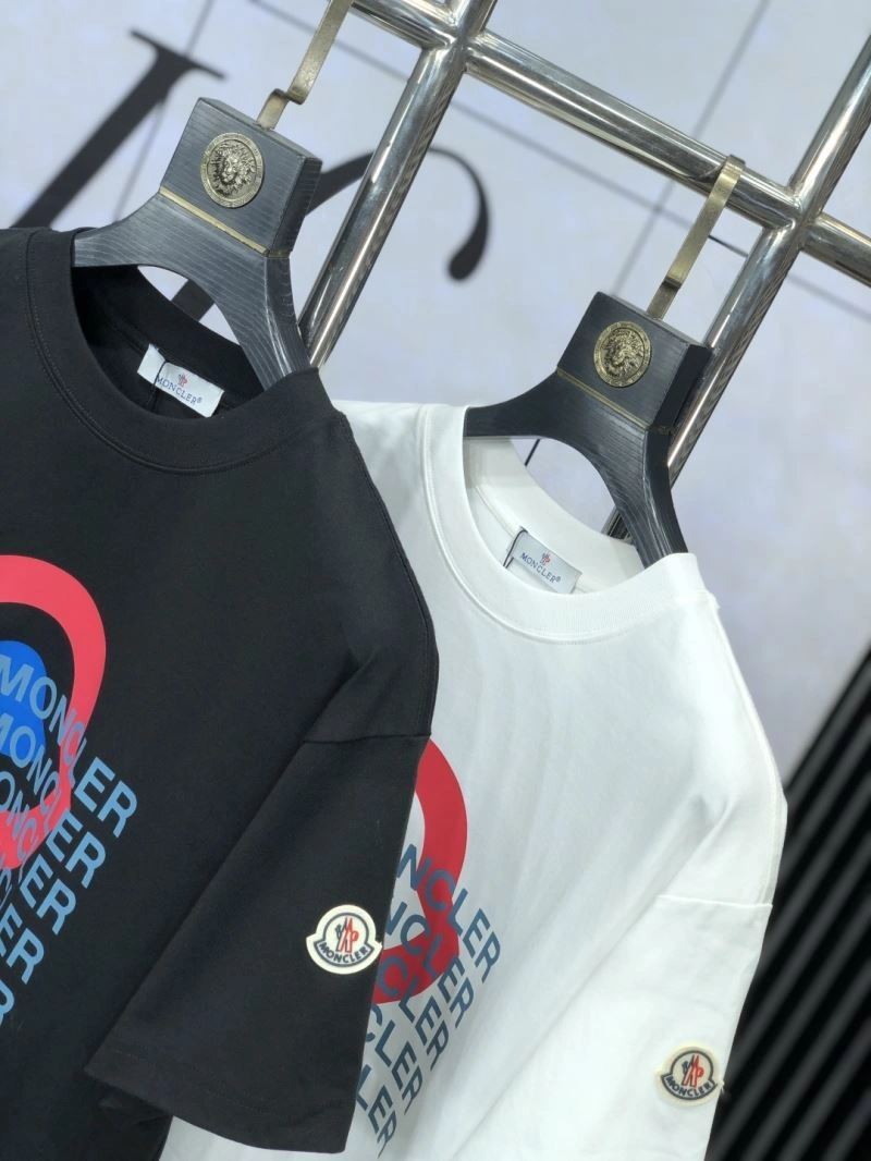 Moncler T-Shirts Sustainable 142298
