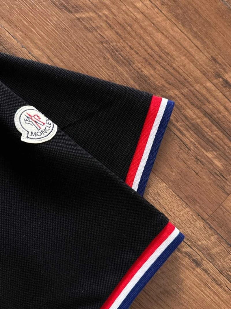 Premium Moncler T-Shirts 142305