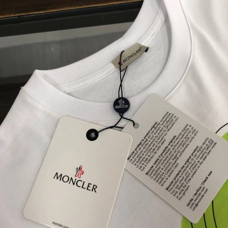 Moncler T-Shirts MoistureWicking 142284