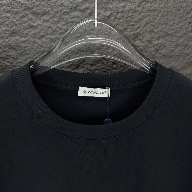 Flexible Moncler T-Shirts 142280