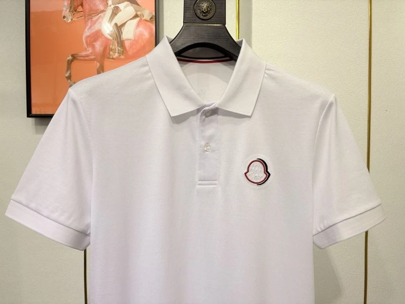 Moncler T-Shirts Bold 142276