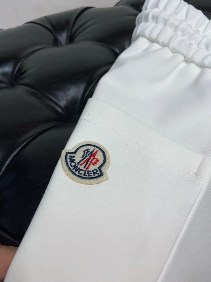 Moncler T-Shirts Chic 142243