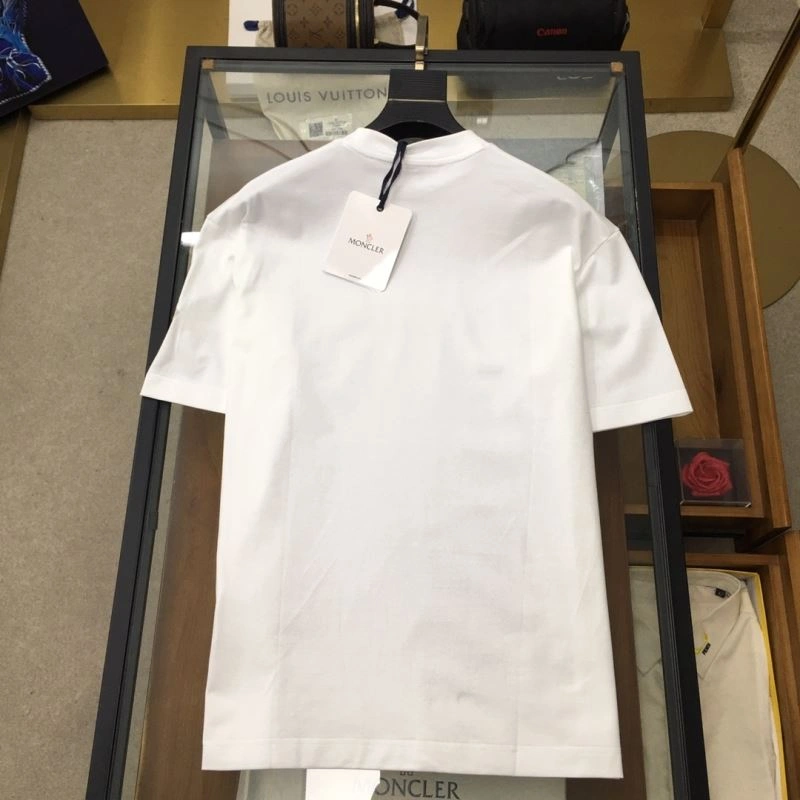 Supportive Moncler T-Shirts 142266