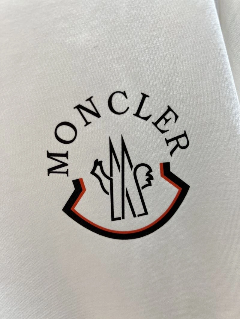 Fashionable Moncler T-Shirts 142250