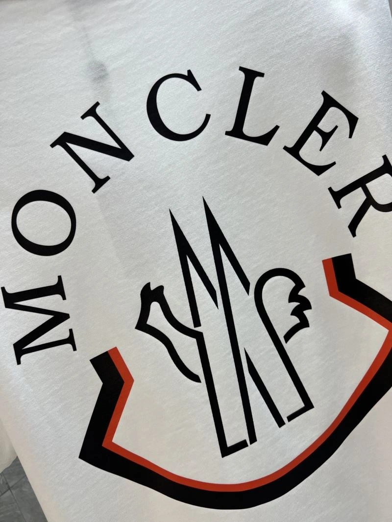 Fashionable Moncler T-Shirts 142250