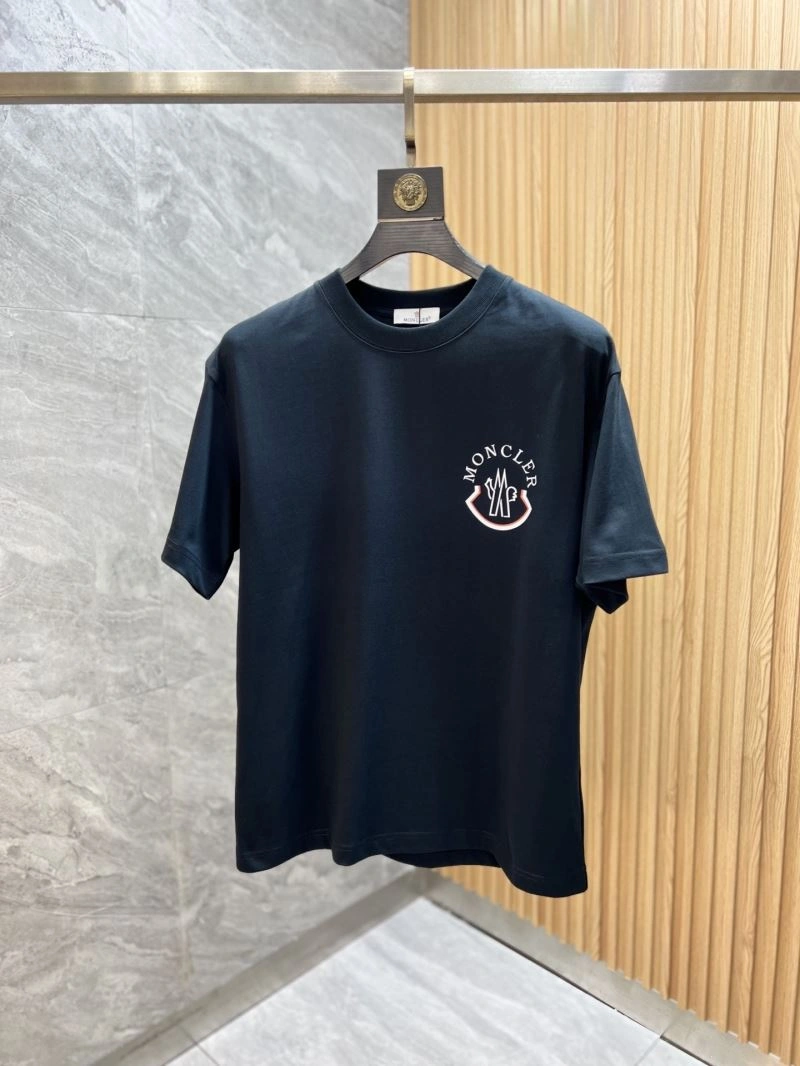 Moncler T-Shirts Stretchable 142263