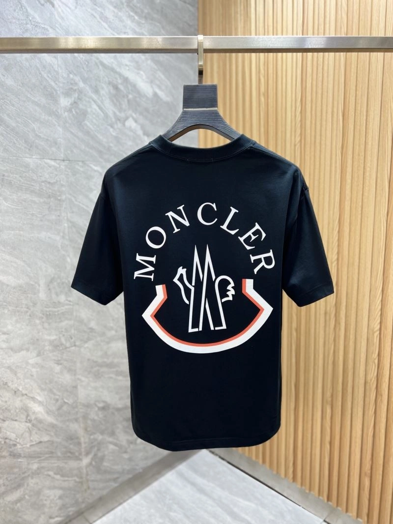 Moncler T-Shirts Stretchable 142263