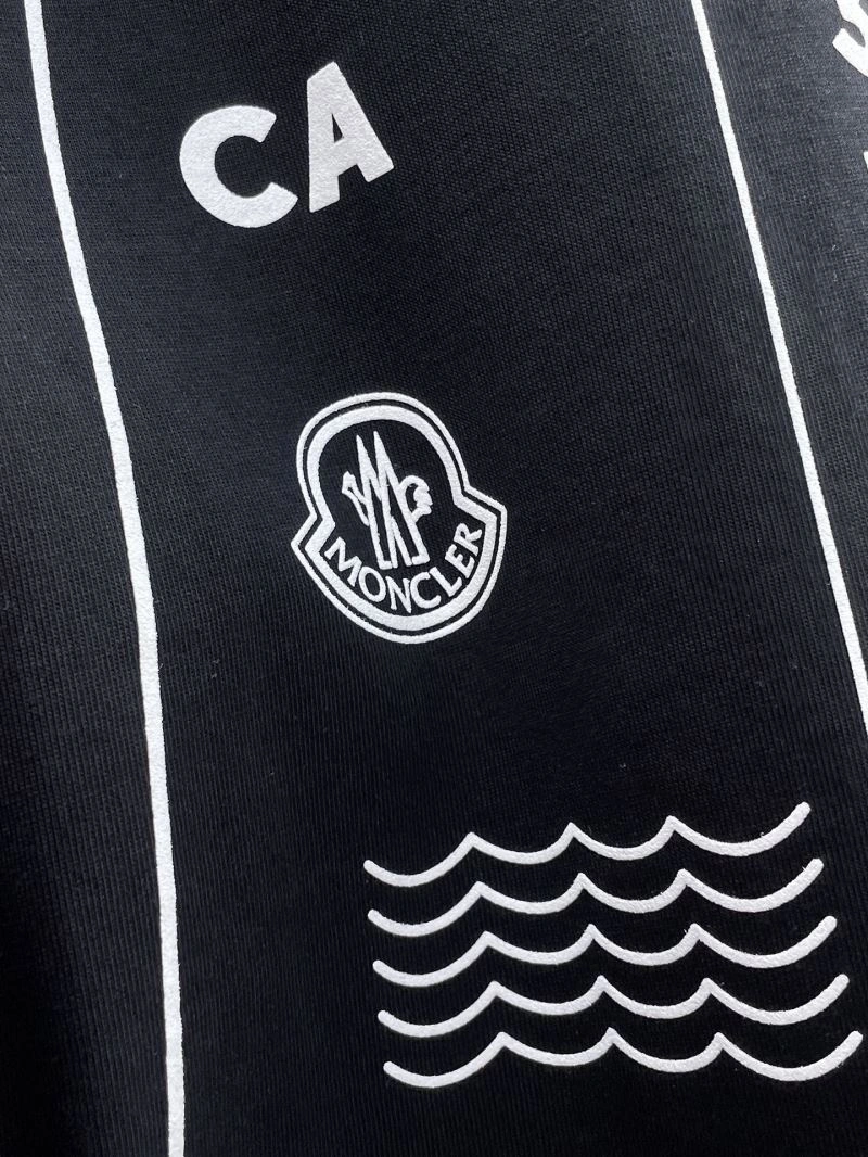 Moncler T-Shirts Durable 142247
