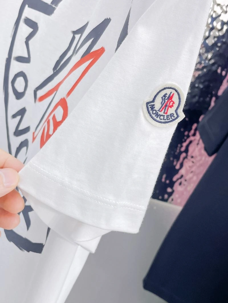 Moncler T-Shirts WrinkleFree 142255