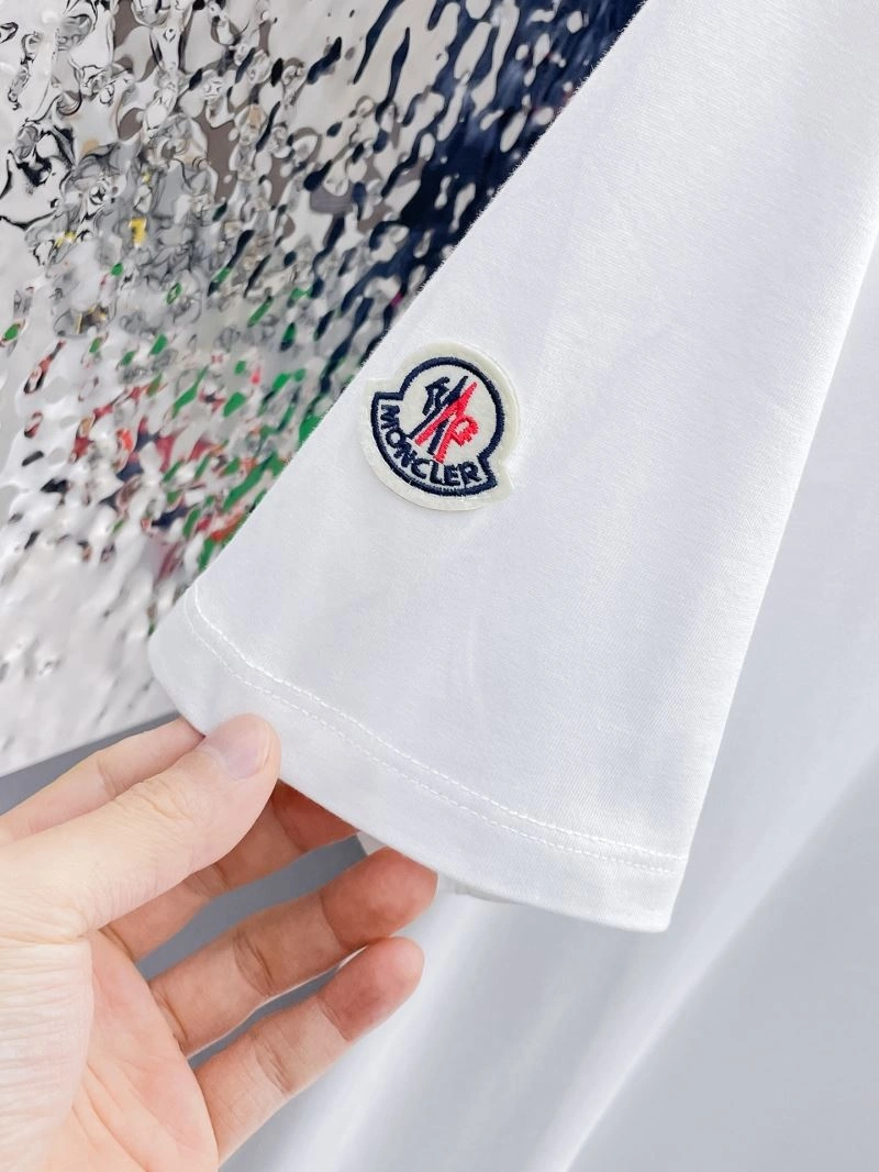Moncler T-Shirts Packable 142268