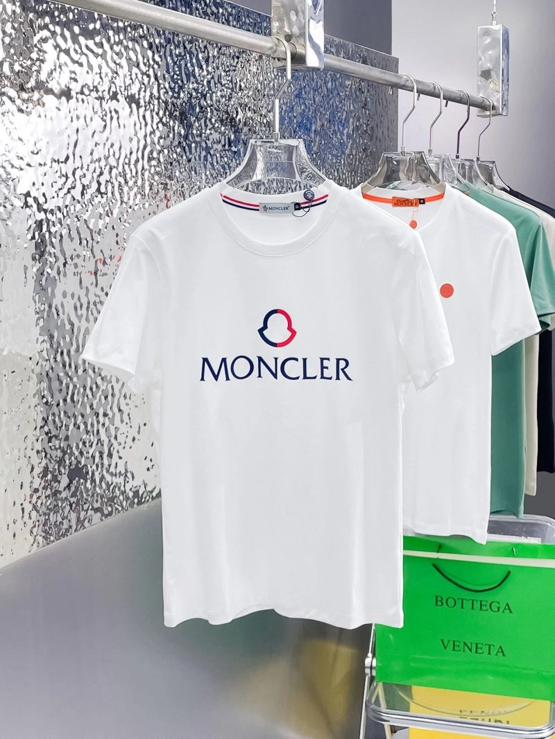 Stretchable Moncler T-Shirts 142252