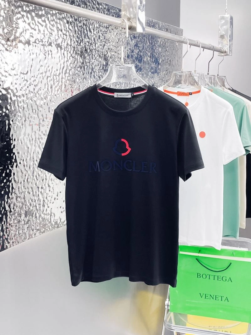 Stretchable Moncler T-Shirts 142252