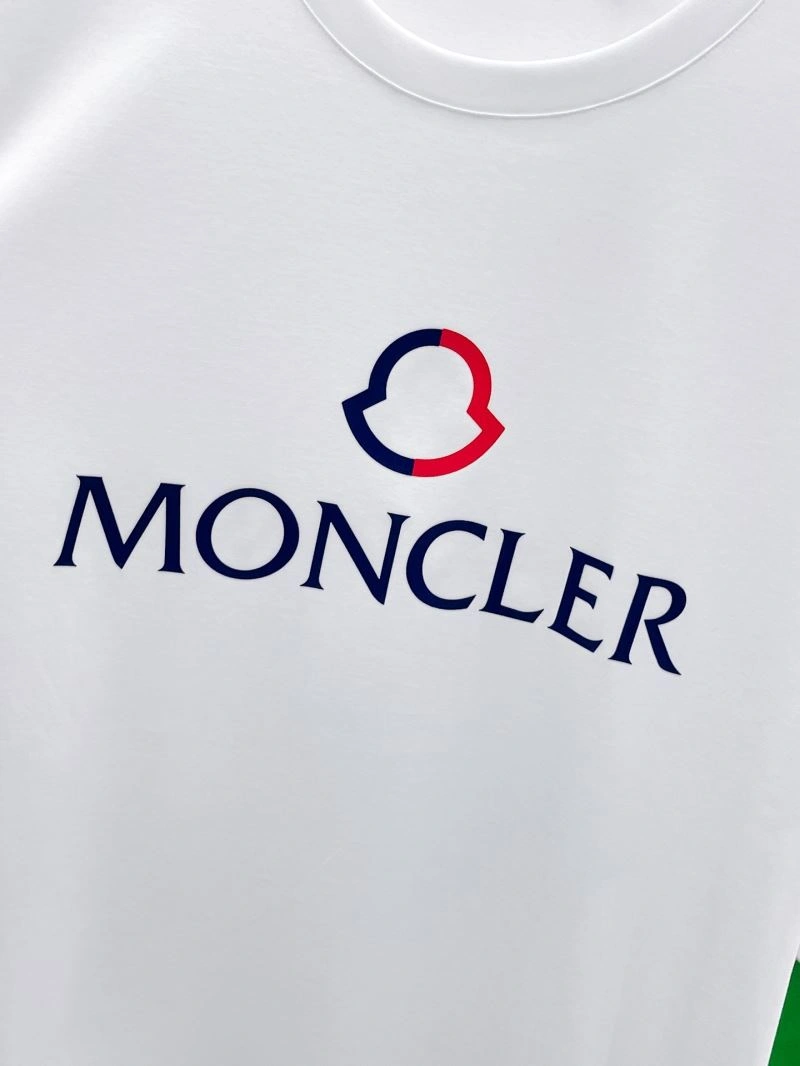 Stretchable Moncler T-Shirts 142252