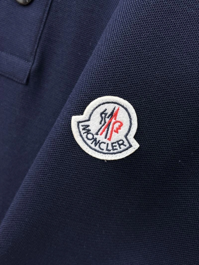 Premium Moncler T-Shirts 142235