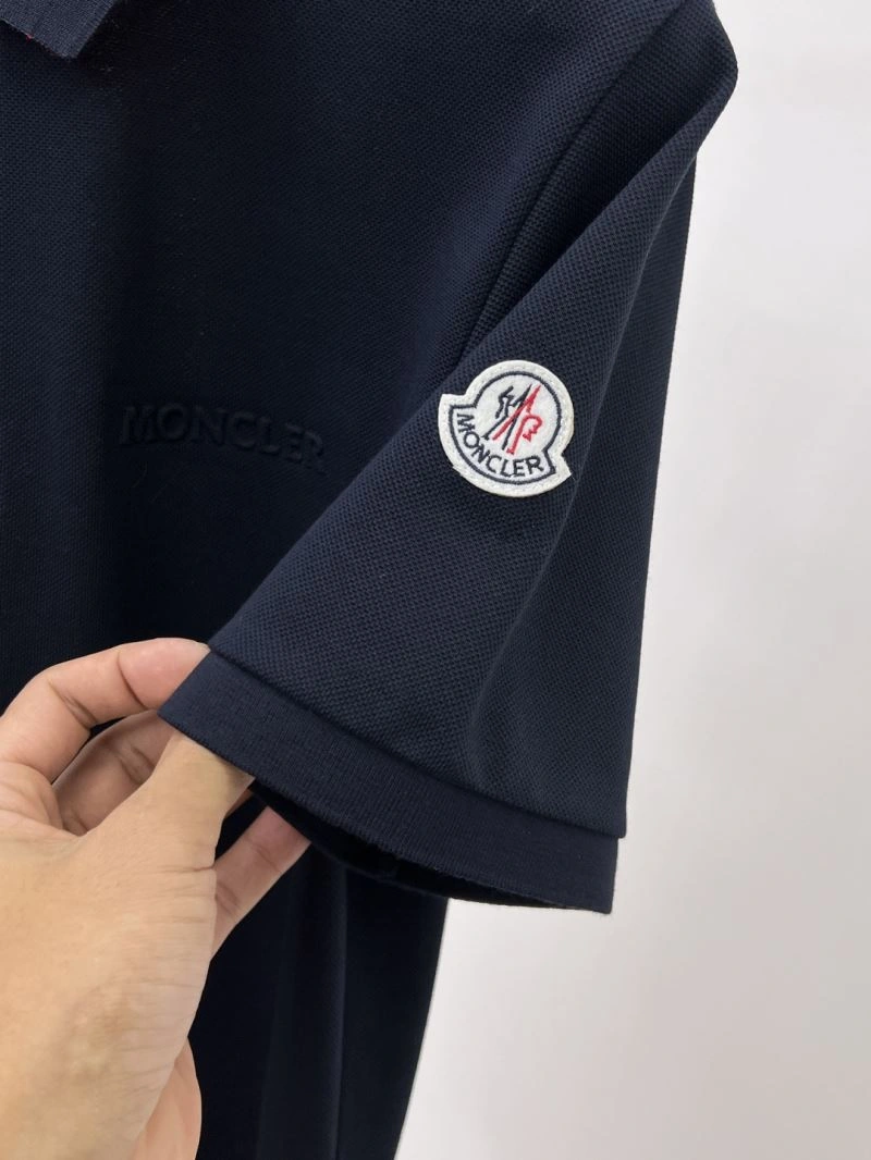Modern Moncler T-Shirts 142236
