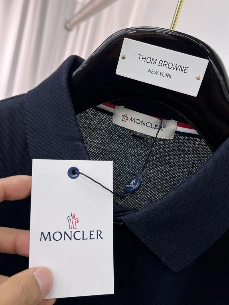 Modern Moncler T-Shirts 142236