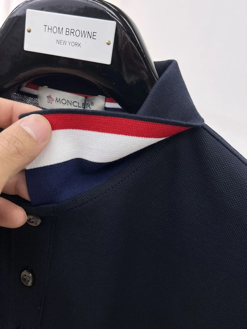 Modern Moncler T-Shirts 142236