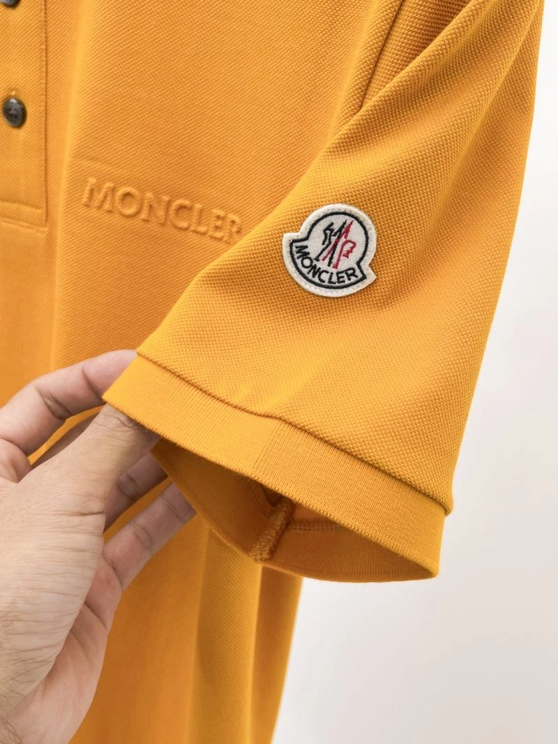 TechFriendly Moncler T-Shirts 142233