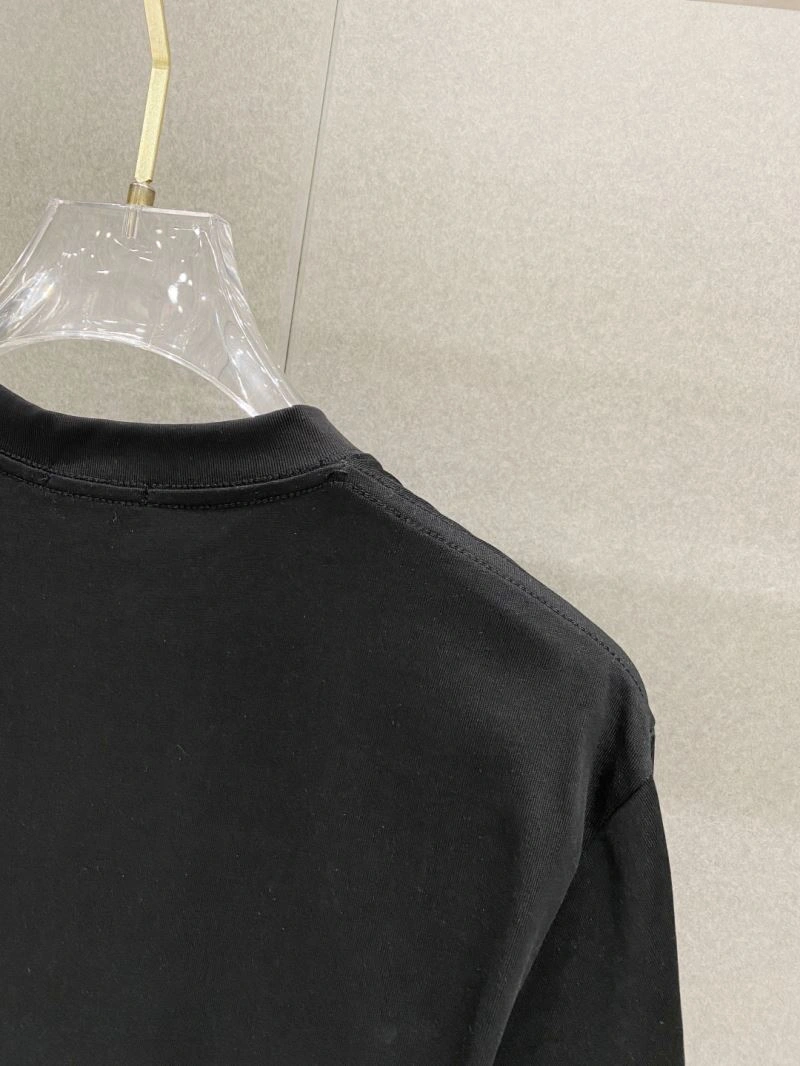 Compact Moncler T-Shirts 142231