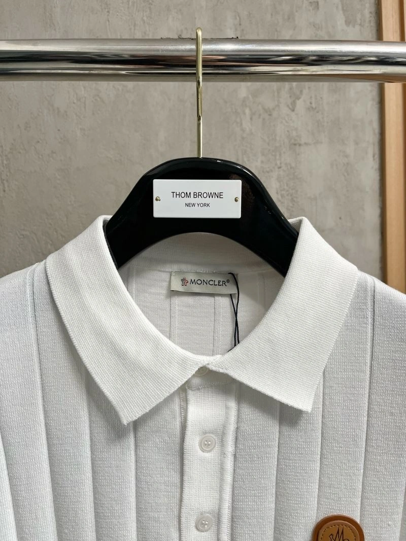 Moncler T-Shirts RelaxedFit 142226