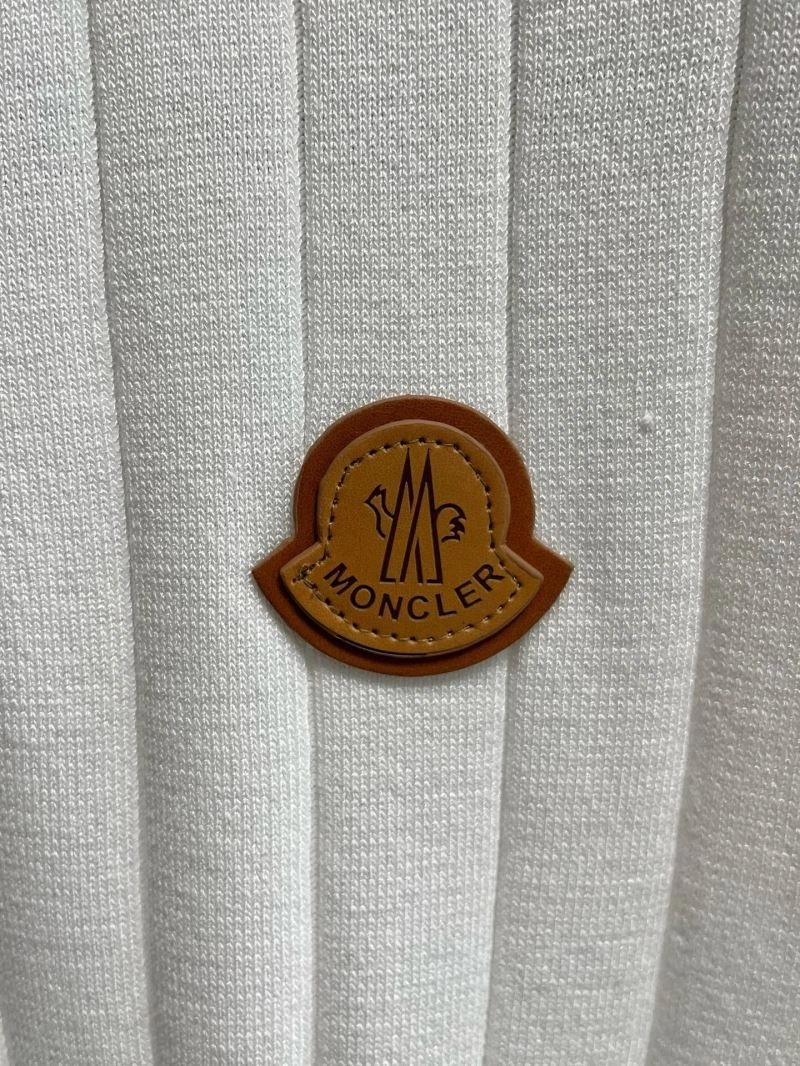 Moncler T-Shirts RelaxedFit 142226